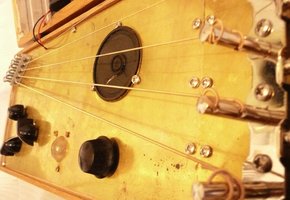 Feedback Harmonizer 4